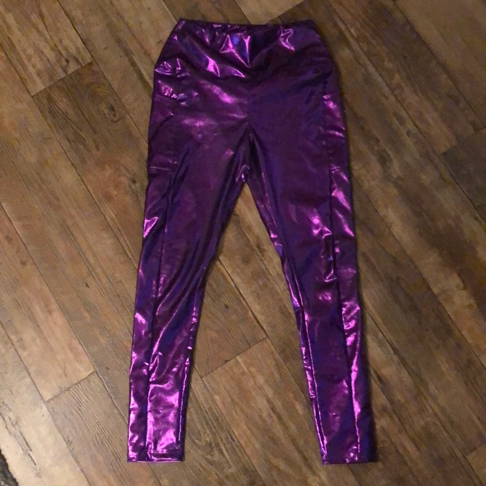 Size small purple leggings!
